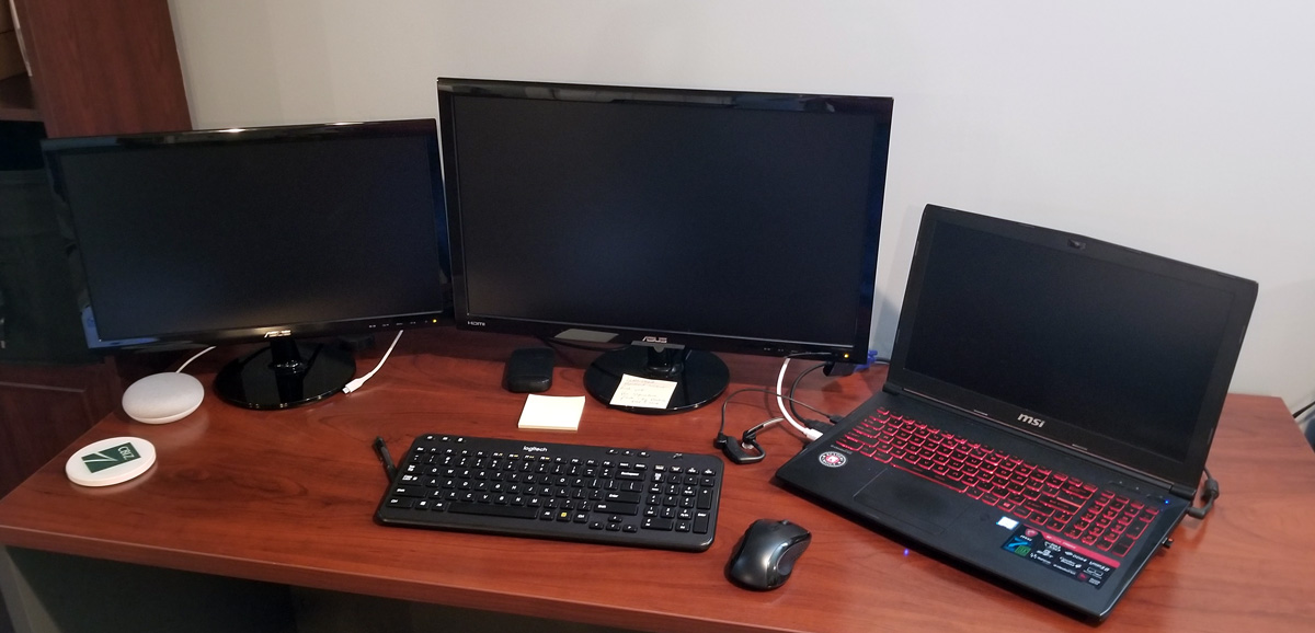 laptop triple monitor setup