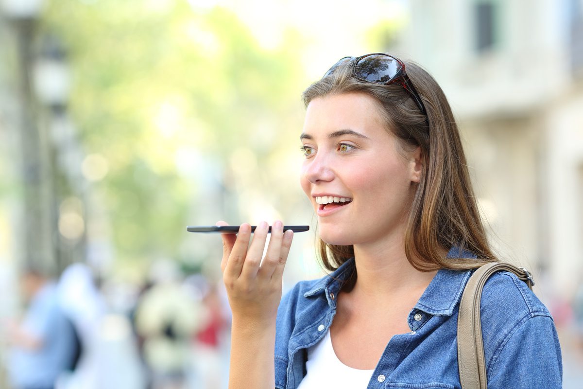 consumer using voice search while shopping